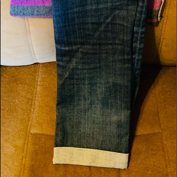 AG Jeans The Stevie Roll Up - Picture 7 of 7